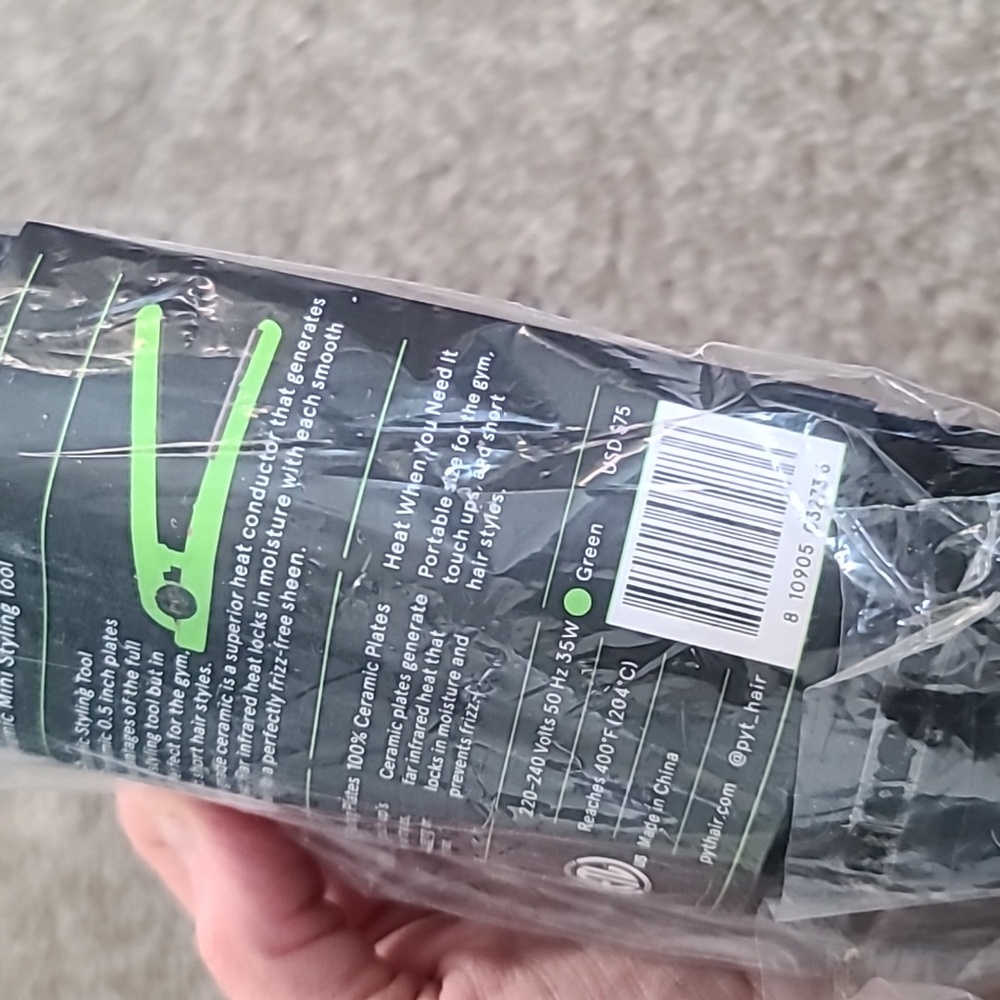 New In Package Pyt Mini Travel Ceramic Styling Tool - Picture 4 of 8